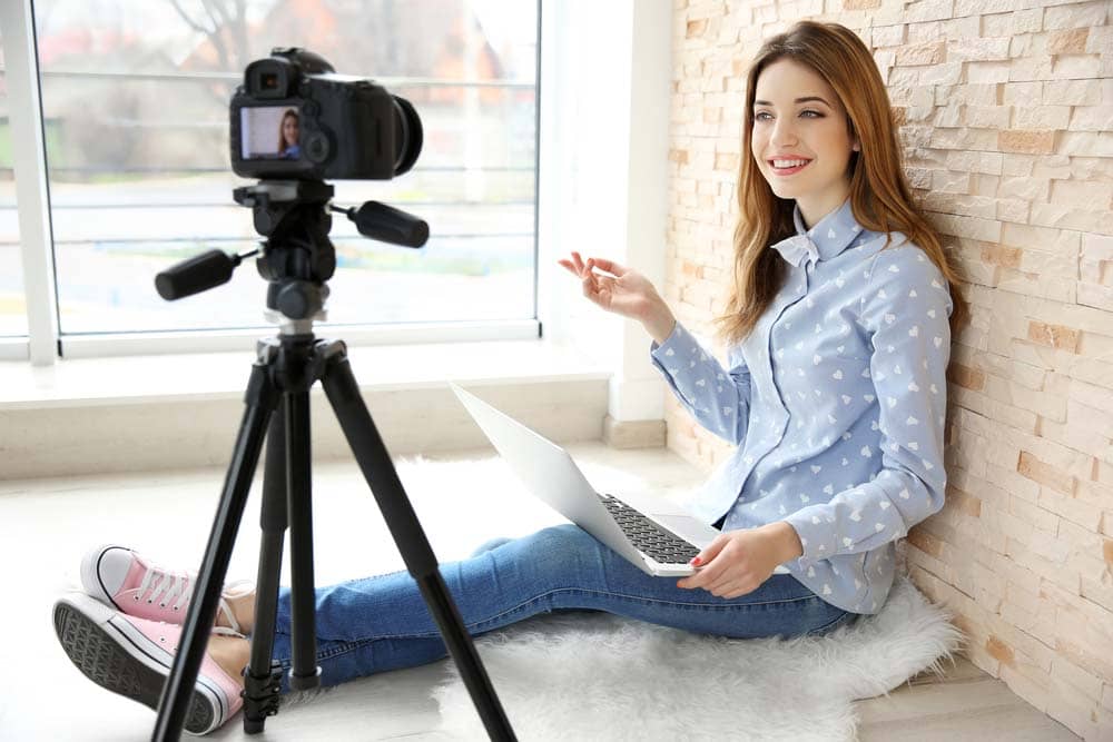 Bisnis Online untuk Pelajar Mudah & Praktis Buat Nambah Penghasilan