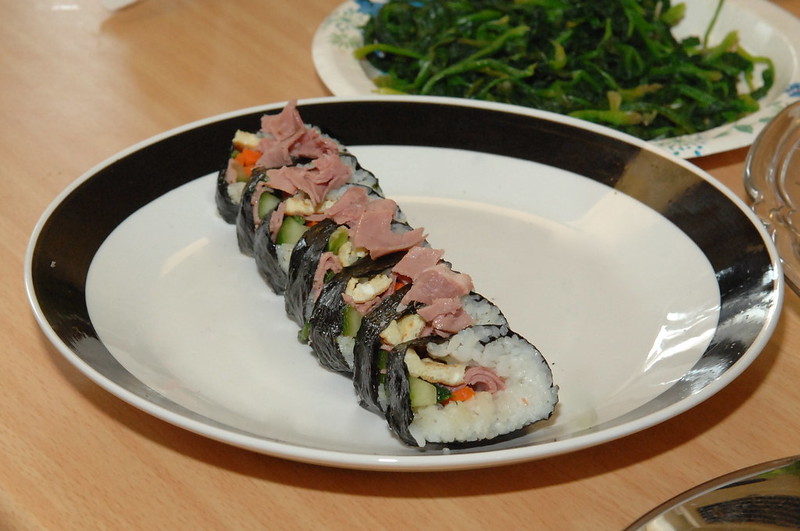 Makanan Korea Halal yang Bisa Dimakan Buat Muslim