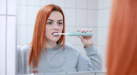 12 Cara Menghilangkan Bau Mulut Selama Bulan Puasa